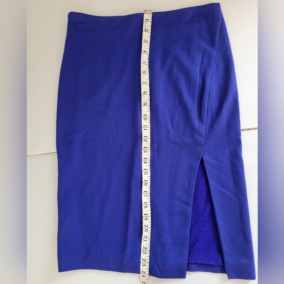 Chelsea & Theodore Royal Blue Side Slit Back Zip Up Midi Pencil Skirt - Picture 4 of 7